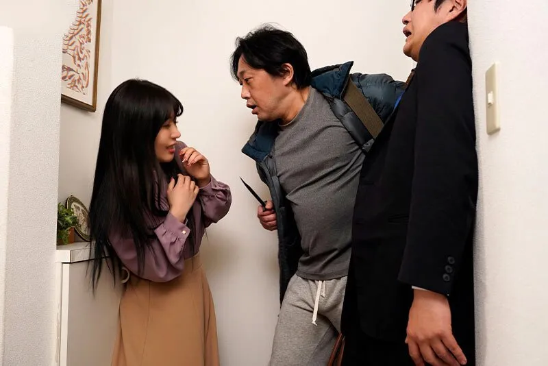 Cô gái tội nghiệp gặp lại kẻ làm nhục mình 10 năm trước